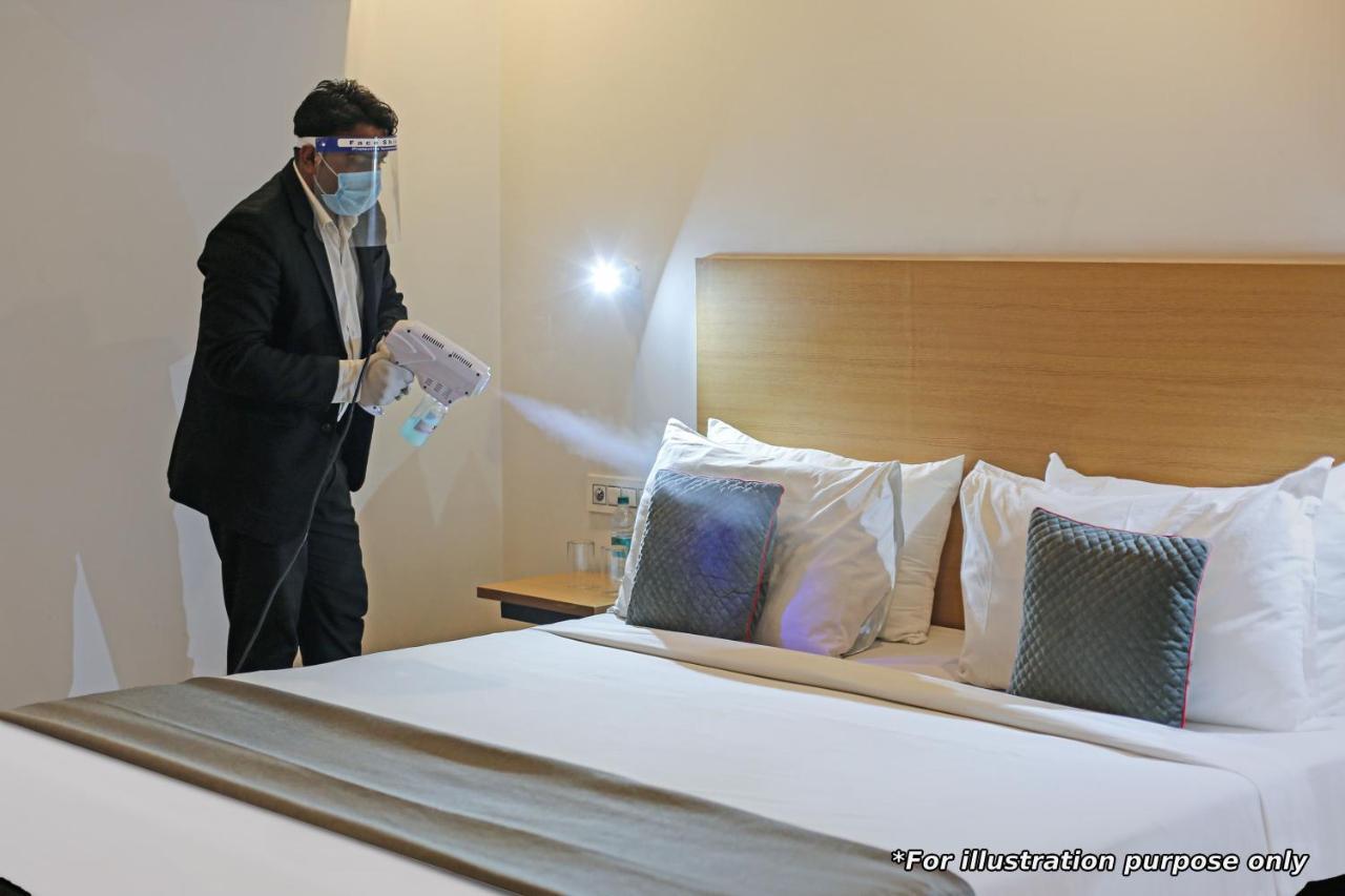 Oyo Townhouse 595 Majestic Inn Kochi 外观 照片
