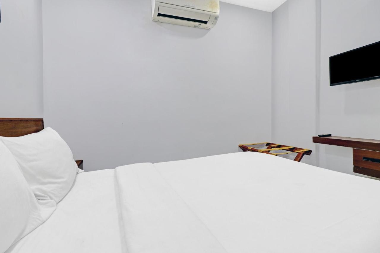 Oyo Townhouse 595 Majestic Inn Kochi 外观 照片